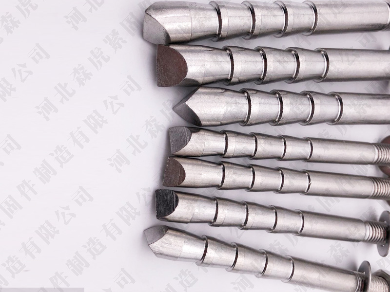 尖端定型化学锚栓